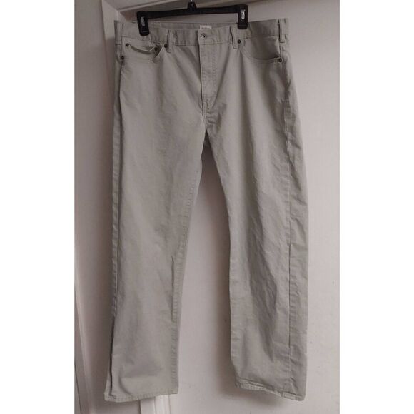 Nice Men's DOCKERS Khaki Tan Straight Fit Jeans Sz 40x32 - Picture 1 of 3